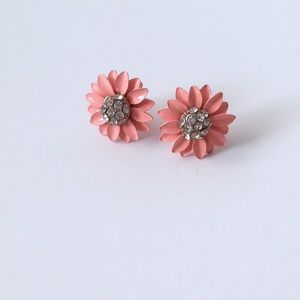 💛 Super cute flower earrings